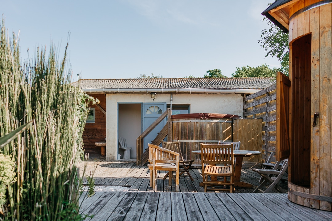 Bain nordique au Domaine Arvor, camping insolite en Bretagne