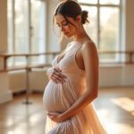 découvrez comment katrina patchett, célèbre danseuse, se prépare avec émotion et enthousiasme à son nouveau rôle de maman tout en continuant sa passion pour la danse.