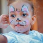 girl with cat face paint